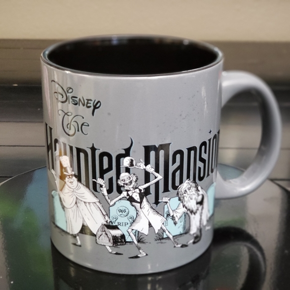 Disney The Haunted Mansion Ceramic Mug NWT - Picture 5 of 7